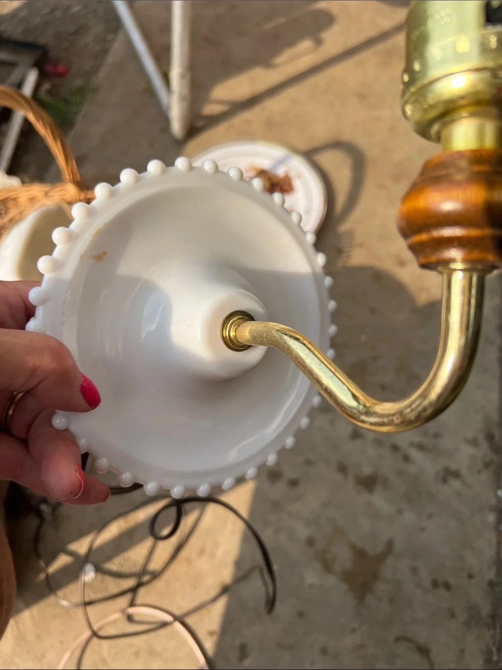 Source Unknown wall mount